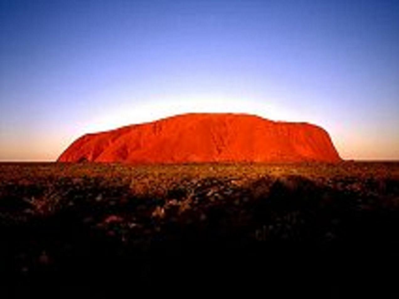 uluru.jpg
